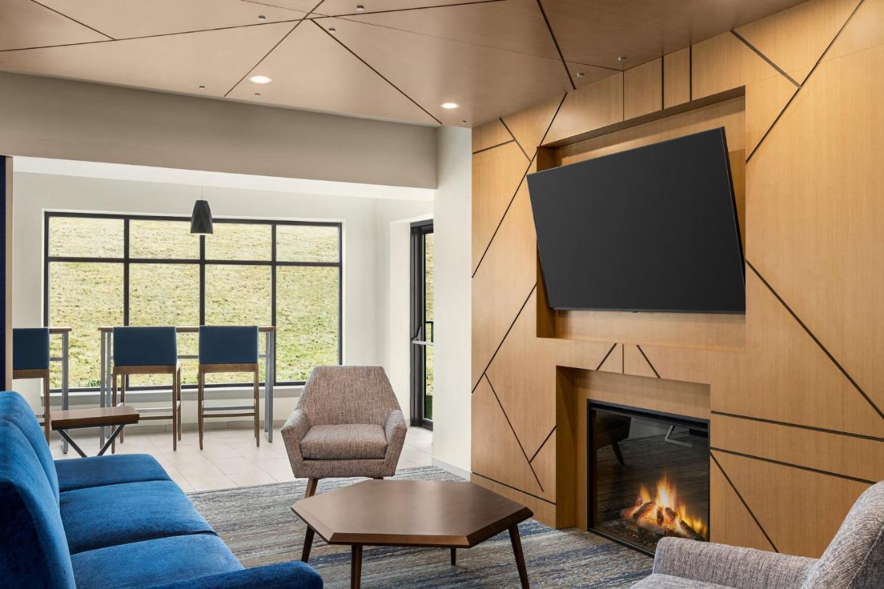 Holiday Inn Express & Suites East Greenbush Albany-Skyline An Ihg Hotel Rensselaer Εξωτερικό φωτογραφία