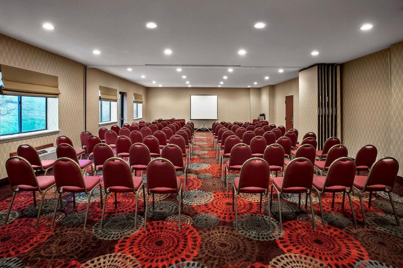 Holiday Inn Express & Suites East Greenbush Albany-Skyline An Ihg Hotel Rensselaer Εξωτερικό φωτογραφία